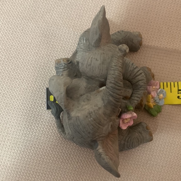 Lenox Elephant Sweethearts 2004 - Picture 7 of 8